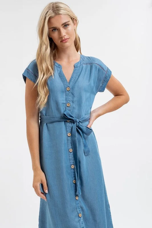 Plus Size Formal Midi Dresses-CHARLI CHAMBRAY BUTTON DOWN BELTED MIDI DRESS S-2XL