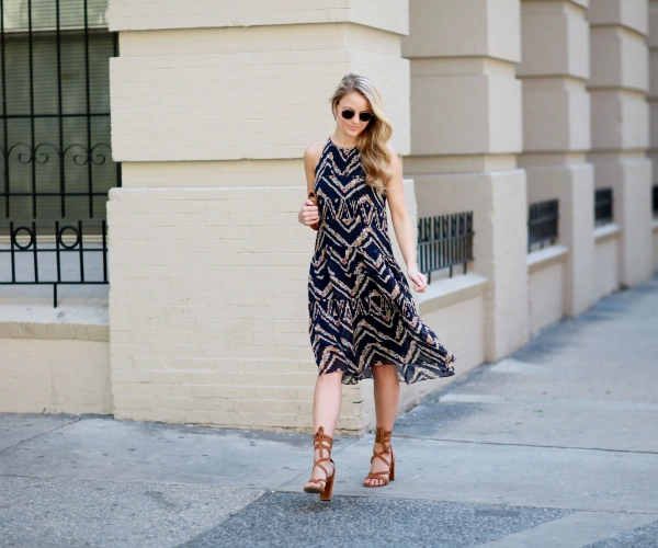 Vintage-Inspired Midi Dress 