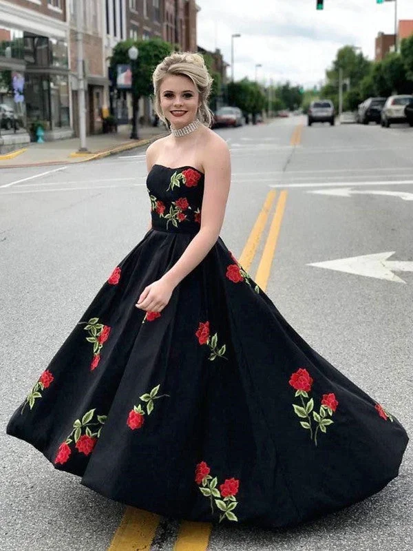 Lace Wedding Maxi Dresses-A Line Sweetheart Neck Satin Black Long Prom with Embroidery Flowers, Black Formal